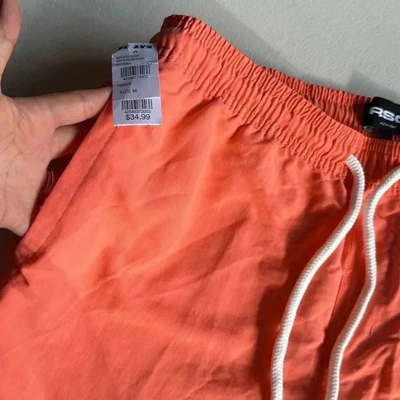 RSQ - Picture 2 of 3